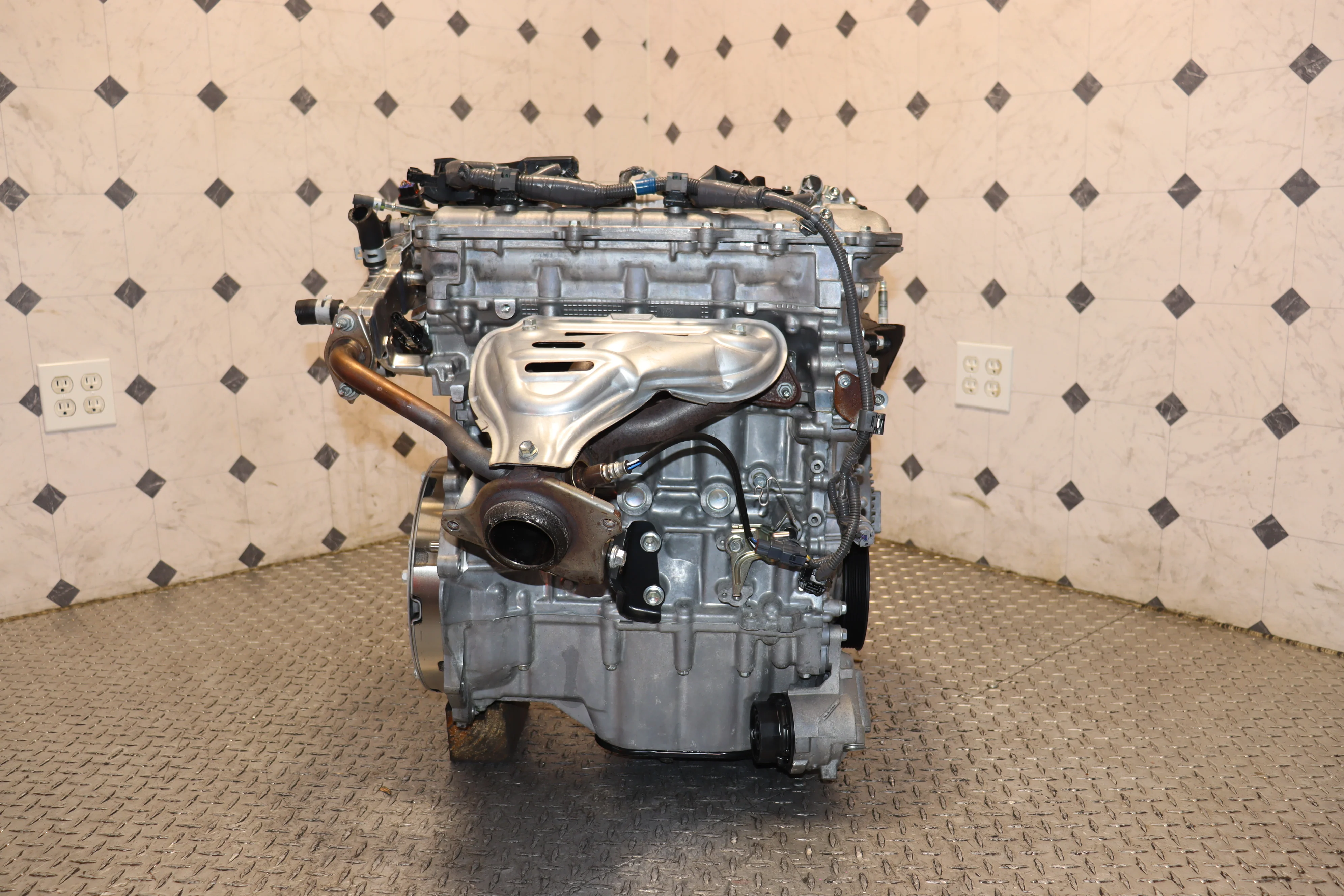 2010-2015 Toyota Prius 2ZR-FXE JDM Engine | 1.8L DOHC Hybrid Motor (3rd Gen Prius) - Image 6